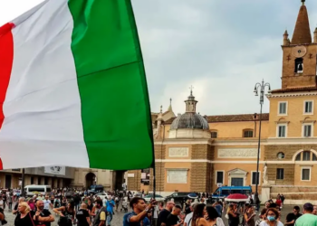 التسجيل في العمل الموسمي في ايطاليا 2025