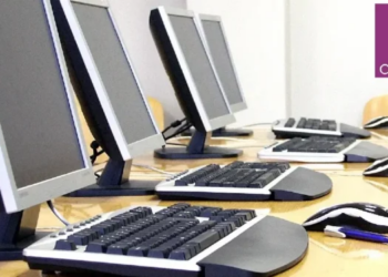 مطلوب تشغيل 12 عاملة في إدخال البيانات بمدينتي أكادير والجديدة