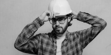 كيف يمكنك العثور على وظيفة في إيطاليا؟