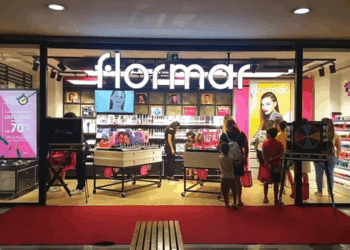 التسويق الرقمي ومستحضرات التجميل: موقع استراتيجي في فلورمار