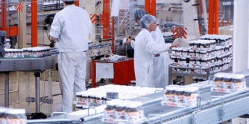 حاصلين على شهادة البكالوريا مطلوب موظفين للعمل بشركة لصناعة الحلويات والشكولاطة