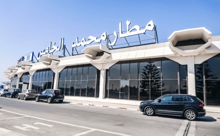 مطار محمد الخامس يوظف عمال مناولة أرضية