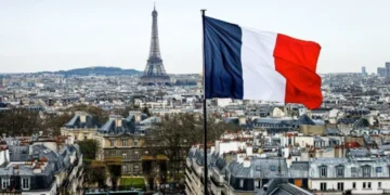 فرنسا تُطلق النظام المعلوماتي الجديد لتدبير طلبات التأشيرة "France-Visas"