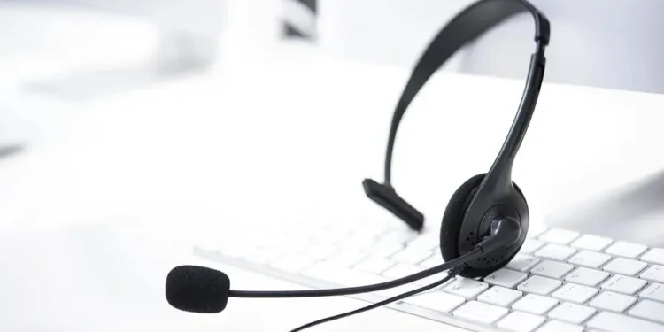 مطلوب موظفين بمركز الاتصال