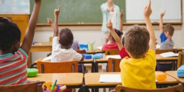 إعلان توظيف أساتذة اللغة الفرنسية لسنة 2026