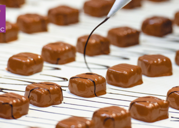 مطلوب توظيف 50 عامل لذى شركة شوكولاتة