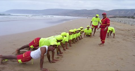 إعلان توظيف 110 سباحين منقذين للعمل خلال موسم الصيف