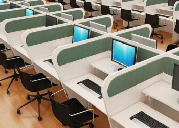 تشغيل 10 مستشاري الهاتف بعقد دائم