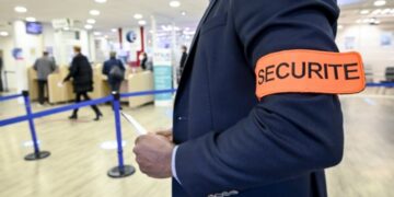 مطلوب توظيف 50 حارس أمن ومراقبة بالنواصر