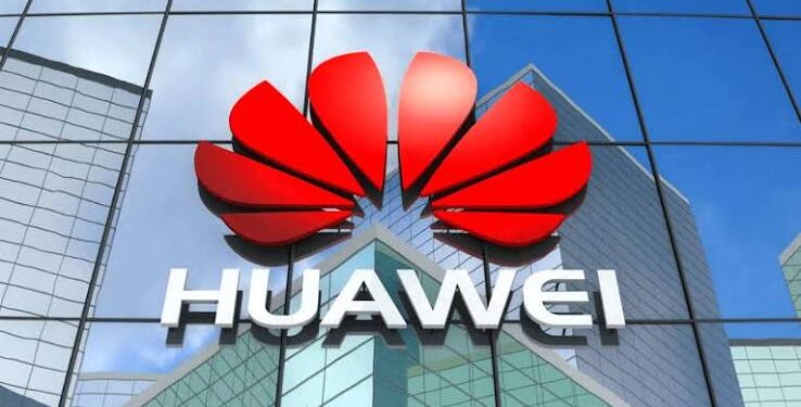 شركة Huawei تعلن حملة توظيف في بعض التخصصات ابتداء من الباك +3 براتب شهري 20000 درهم